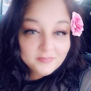 Meet your Posher, Debra